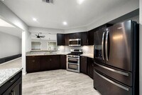 13234 Boyer Ln photo'