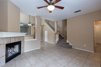 815 Black Locust Drive West in Pflugerville, TX - Building Photo - Building Photo