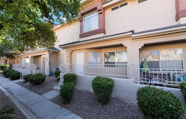 property at 1012 Dusty Creek St