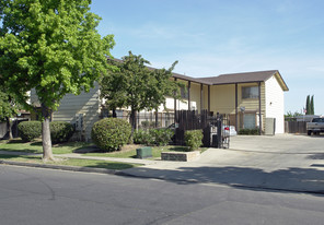 1953 Shadowbrook Dr Apartments