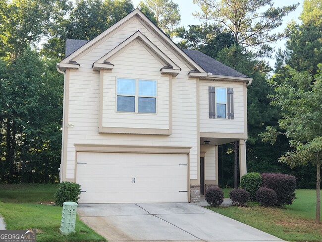 125 Southwind Cir in Newnan, GA - Foto de edificio - Building Photo