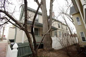 97 Richdale Ave in Cambridge, MA - Foto de edificio - Building Photo