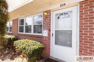 234 Inza St in Highland Park, NJ - Building Photo - Building Photo