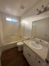 1708 E Beech Dr in Visalia, CA - Building Photo - Building Photo