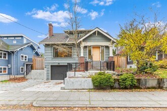 4711 Meridian Ave N in Seattle, WA - Building Photo - Building Photo