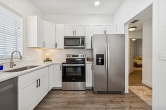 Canopy Walk in Tampa, FL - Foto de edificio - Building Photo