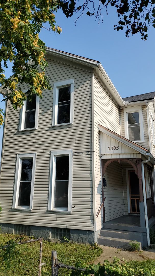 property at 2305 E 3rd St