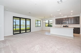 8946 Crossmolina Dr in Melbourne, FL - Building Photo - Building Photo