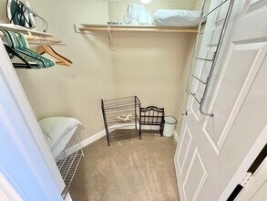 55 E Agate Ave in Las Vegas, NV - Foto de edificio - Building Photo