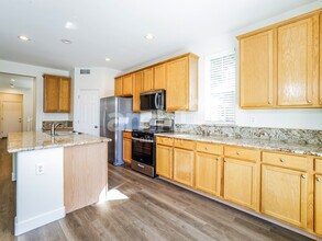 7065 Sacred Cir in Sparks, NV - Building Photo - Building Photo