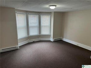 1513 W Chew St in Allentown, PA - Building Photo - Building Photo
