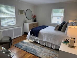 Lakeview Apartments in Leonia, NJ - Building Photo - Building Photo