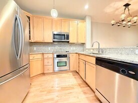 59 Walpole St in Canton, MA - Building Photo