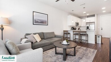 15950 Chase Hill Blvd in San Antonio, TX - Building Photo - Building Photo