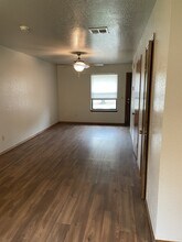 110 N Baumann Ave in Edmond, OK - Building Photo - Building Photo
