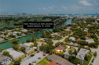 7222 Trouville Esplanade in Miami Beach, FL - Building Photo - Building Photo