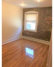 15 Keswick St-Unit -B13 in Boston, MA - Foto de edificio - Building Photo