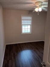 2707 Fairway Dr in Energy, IL - Foto de edificio - Building Photo