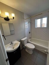 427 High St in Moncton, NB - Building Photo - Building Photo