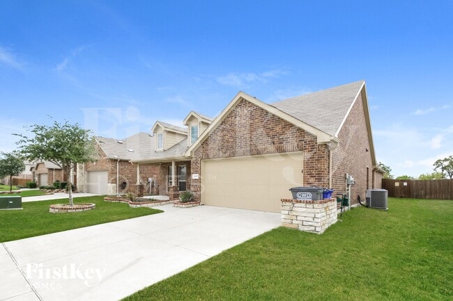 16209 Weymouth Dr in Frisco, TX - Building Photo - Building Photo