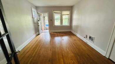 5044 Mardel Ave in St. Louis, MO - Building Photo - Building Photo