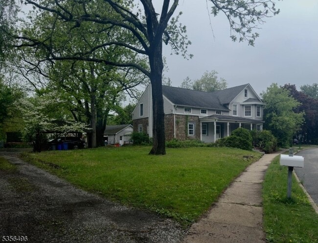 property at 58 Ryerson Rd