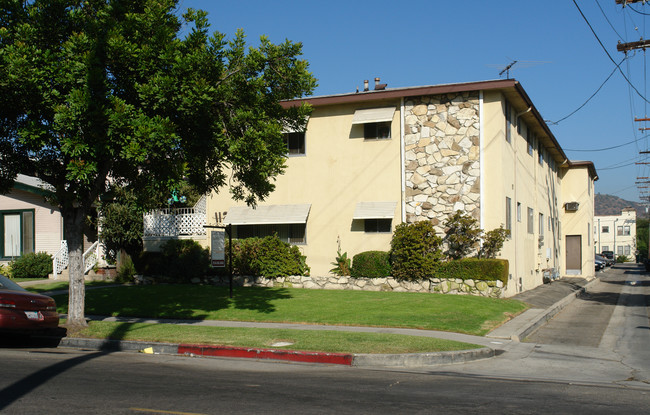 Adams Apartments in Glendale, CA - Building Photo - Building Photo