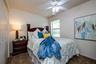 Fountain Lakes in Benton, AR - Foto de edificio - Interior Photo