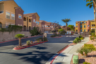 Cambria in Las Vegas, NV - Building Photo - Building Photo