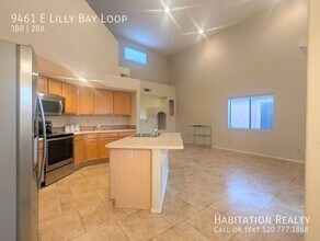 9461 E Lilly Bay Loop in Tucson, AZ - Building Photo - Building Photo