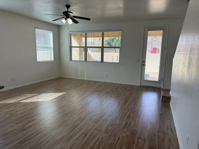 1428 S Terrace Rd in Tempe, AZ - Building Photo - Building Photo