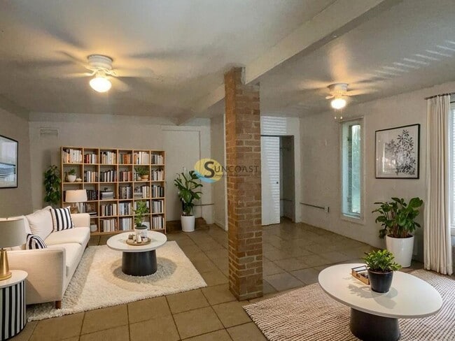 property at 7130 Richardson Rd