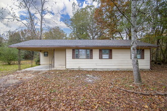 2601 Gattin Rd in Benton, AR - Foto de edificio - Building Photo