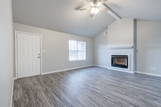 1014 L St in Barling, AR - Building Photo - Building Photo