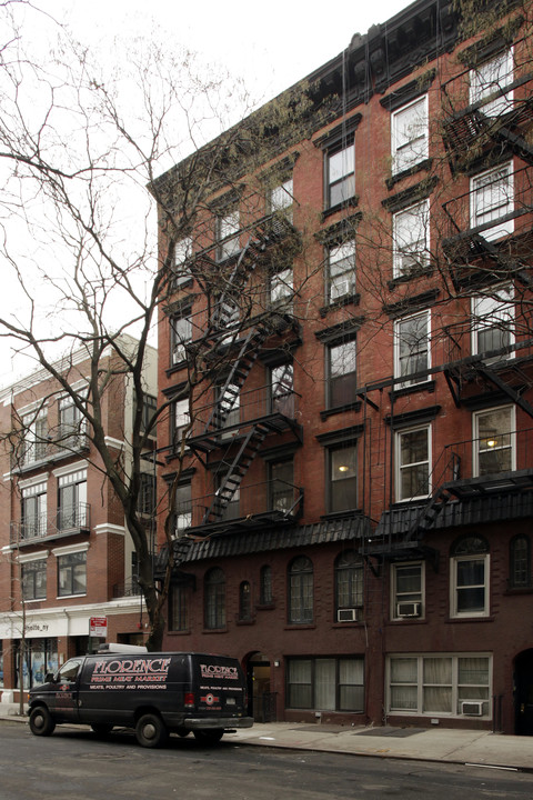 6 Jones St in New York, NY - Foto de edificio