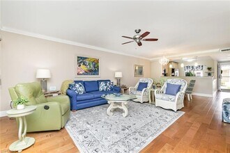 5857 Cobblestone Ln, Unit 105 in Naples, FL - Building Photo - Building Photo