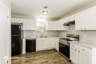 717 Thurmond Way in North Augusta, SC - Foto de edificio - Building Photo