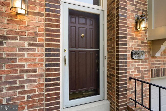 property at 3915 Green Look Ct
