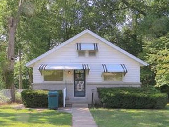 property at 1104 S Crisp Ave