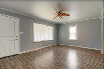3336 Jackson Ave in Kansas City, MO - Building Photo - Building Photo