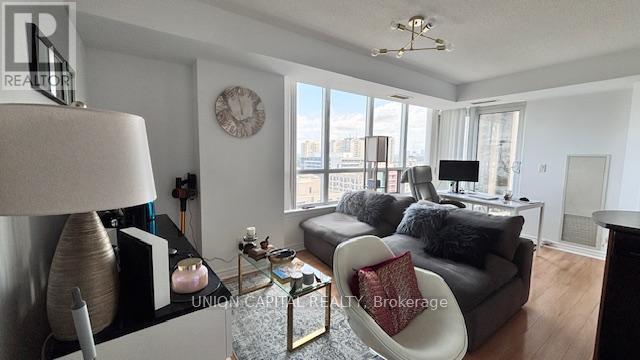 property at 17-1217 Barberry Pl