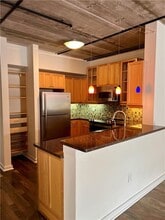 800 Peachtree St NE in Atlanta, GA - Building Photo - Building Photo