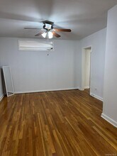 63 63rd Ave in New York, NY - Building Photo - Building Photo