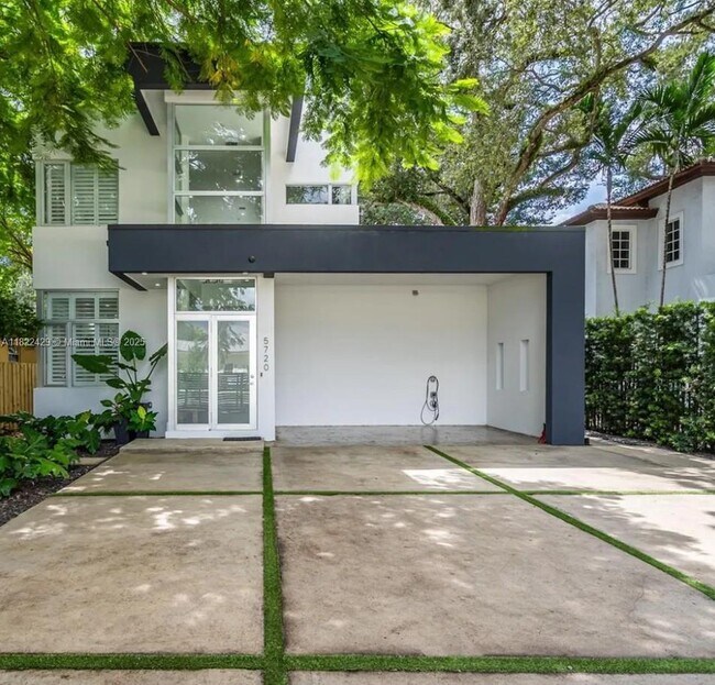 property at 5720 SW 24th St