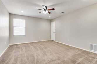 448 Grant Ln in Lavon, TX - Building Photo - Building Photo