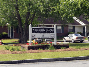 Willowpeg Village in Rincon, GA - Foto de edificio - Building Photo