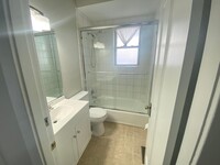 400 Grand Ave, Unit #1 photo'