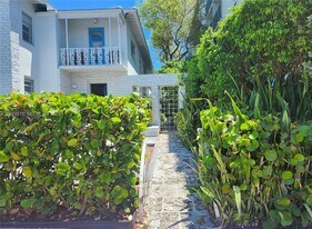 1557 Euclid Ave in Miami Beach, FL - Building Photo