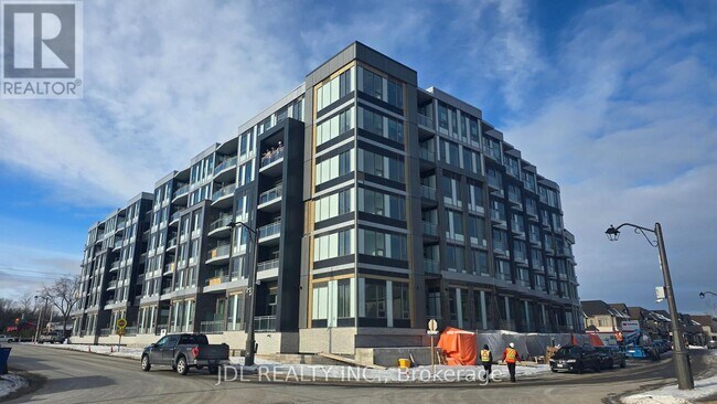 2501-2501 Saw Whet Blvd.