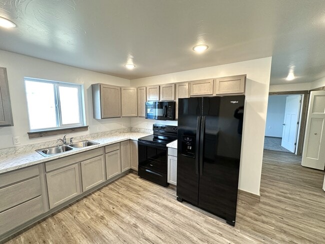 property at 3191 Queen Anns St